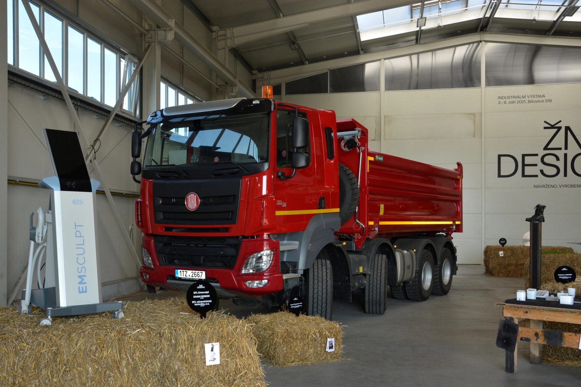 Představí se i Tatra. Jde o třetí nejstarší automobilku na světě a náš národní poklad