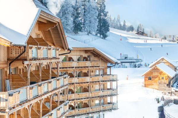 Natur und Wellnesshotel Höflehner direkt an der Skipiste Ski in Ski Out Hotel Höflehner