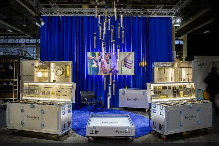 Přepravní zavazadla pro značku Buster+Punch v rámci instalace pro francouzský festival designu Maison & Objet