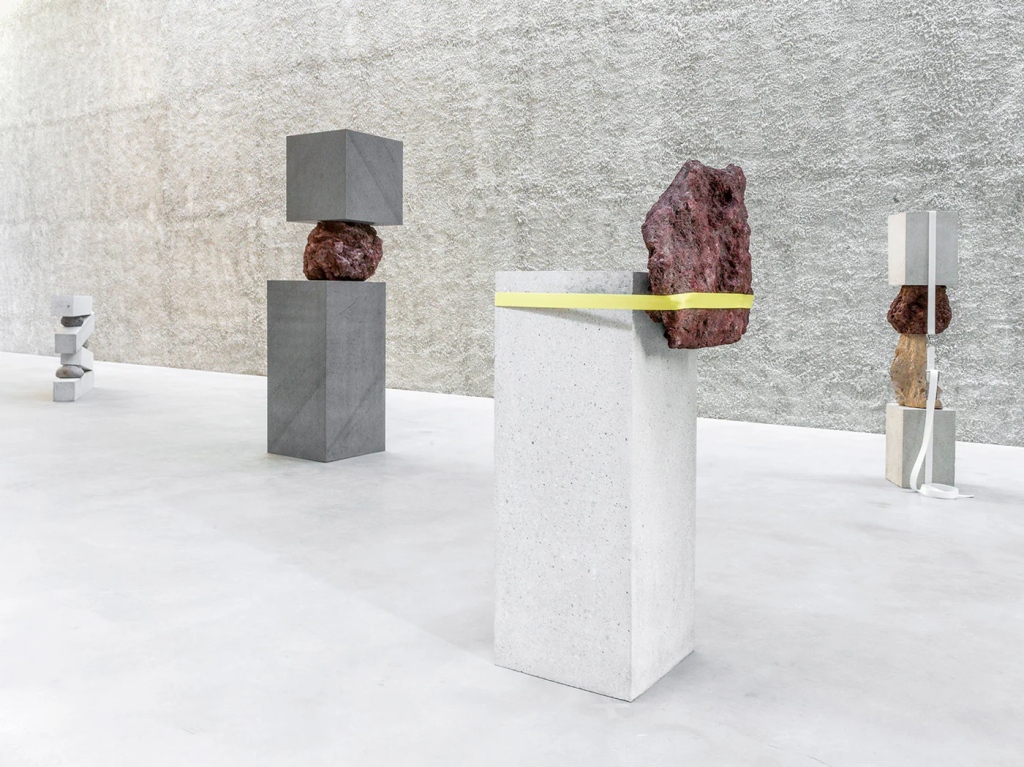 Jose Dávila, The Moment Of Suspension, König Galerie Berlin, 26. 10. 2019 - 09. 02. 2020