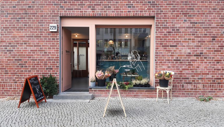 Cihlová fasáda Nonna Café & CO