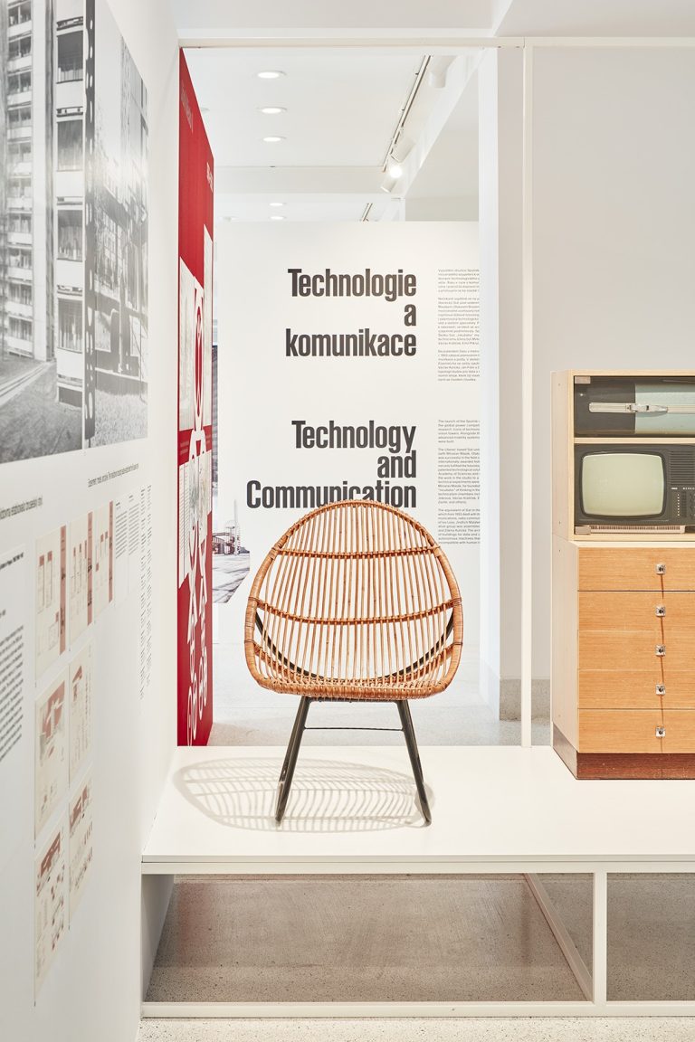 Pohled do expozice “1956-1989: Architektura všem”. Kurátorka Helena Huber-Doudová, foto: Peter Fabo, 2022, NGP