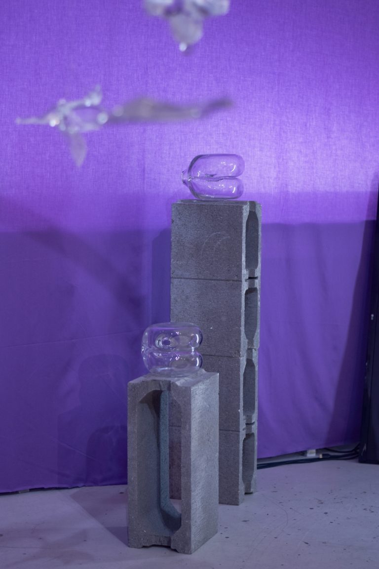 Objekt "Jeden Tag" vzniknul v rámci letního semestru 2025 v ateliéru Sklo