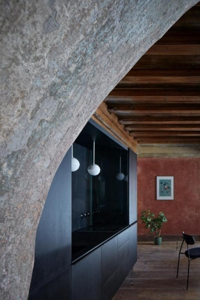 Architekti ze studia ORA mají zkušenosti s renovacemi starých domů
