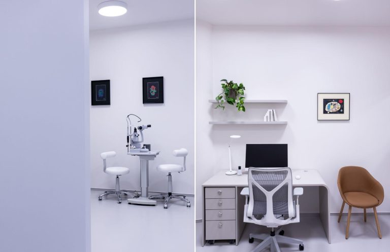 Český design najdeme i v nemocnici. Co třeba sofa od studia Lexová & Smetana nebo zarážky pro knihy od dua Mikolášková & Drobná?